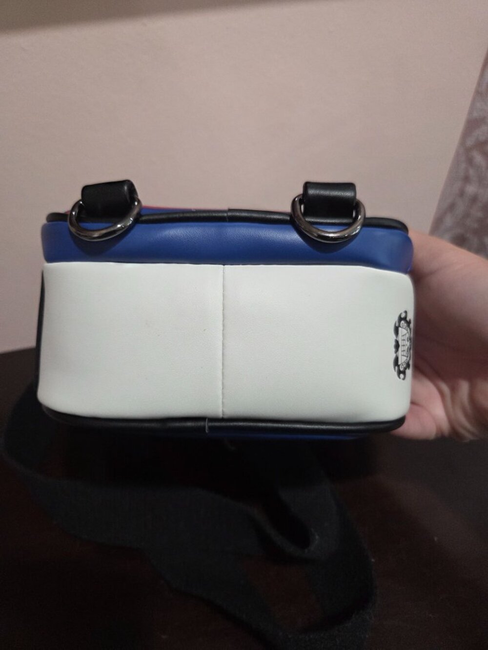 One piece box lunch crossbody - Picture 13 of 13